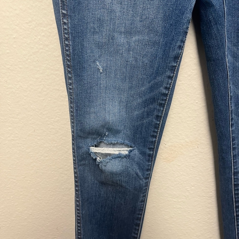 Madewell Women's Blue Jeans - Picture 4 of 14